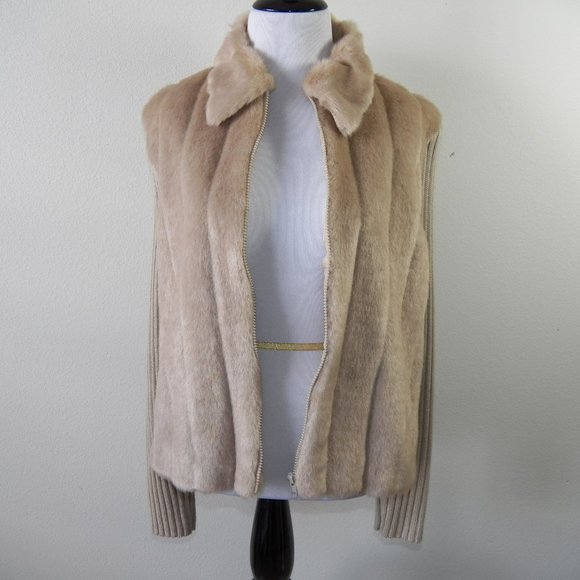 Carolina Colours Sweaters - Carolina Colours Furry Long Sleeve Sweater, Medium